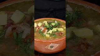 Caldillo Verde de Frijoles y Costillas  cocinacongabby shorts [upl. by Ethban177]