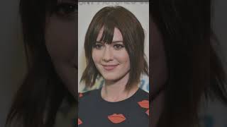 Mary Elizabeth Winstead Net Worth 2023  Hollywood Actress Mary Elizabeth Winstead shorts viral [upl. by Templia886]