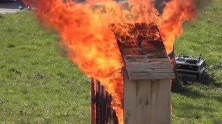 FEUER  Brennt Holzhaus auf Grundstück  Einsatz für die Feuerwehr Gerlingen [upl. by Diane]