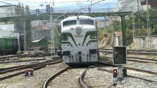 Maniobra Mikado 141 F 2111 ´´Galicia´´ estación Monforte de Lemos 1MPG [upl. by Alekahs]