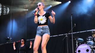 Stefanie Heinzmann Live bei den KSK Music Open in Ludwigsburg 02082015 [upl. by Westphal38]