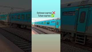 Gatimaan express ❌ tufaan express ✅ dance traintravel train traintraveldiaries gurdwara railwa [upl. by Walling599]