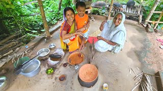 নাক কানে ধোয়া বের করা ঠাকুমার সেরা রেসিপি  Grandmother famous boil rice amp vorta recipes  villfood [upl. by Kcirted]