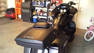 Harley Road Glide System [upl. by Ahtan]