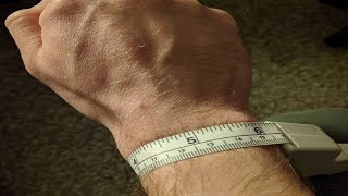 HOW TO GET BIG WRISTS AND FOREARMS WITH NO EQUIPMENT [upl. by Anirrak]