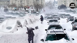 Snowstorm Havoc Ontario Canada Braces as Massive Snowstorm Hits Toronto [upl. by Santoro]