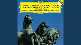 Mozart Clarinet Concerto in A Major K 622  III Rondo Allegro Live [upl. by Guild]