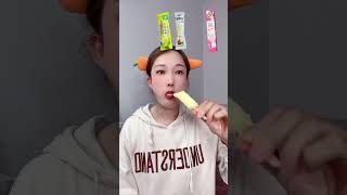 Eating ice cream in early autumn vlog Desserts heal everything Delicious food makes you fat Who [upl. by Leta]