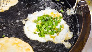 Fried Egg Scallion Pancake／炸蛋蔥油餅－Taiwanese Street Food／台灣街頭美食 [upl. by Thatcher976]