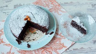 Bolo de chocolate italiano com amêndoas [upl. by Pfeifer]