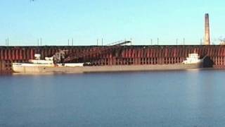 Loading taconite in to the Michipicoten at LSampI docks Marquette MICH 10102005 [upl. by Terrel]