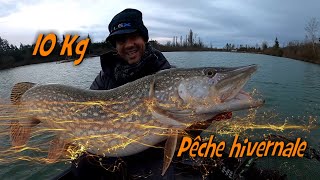 Monstrueux brochet Hivernal  Winter Monster Pike [upl. by Garrot124]