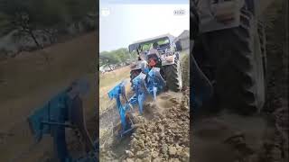 Powertrac 4WD loader 3 mould plough पॉवरटेक ट्रेक्टर लोडर3 हल प्लाउ  besttractor viral trending [upl. by Mckeon]