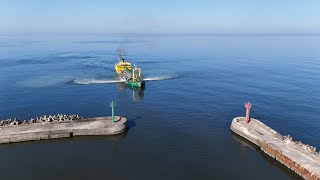 Darłowo  Darłówko  A Hopper Dredger  Pogłębiarka  DJI Air 3 Dramatic Drone Footage 4K [upl. by Atiekahs]