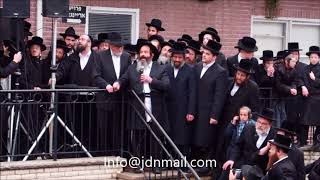 Sholom Mordechai Rubashkin In Skver After His Release  5778 [upl. by Yadahs]