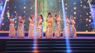 Meedumen Wasi Dance Act Siyapatha Event At ShangriLa Colombo [upl. by Pagas820]