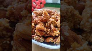 आज बनाई तिल बादाम recipeदशहरा specialtrendingrecipeKAUR KITCHEN [upl. by Adriano]