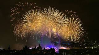 London New Years Fireworks 20122013  Full HD  1080P [upl. by Leahpar360]