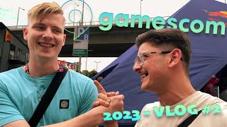 MONTANABLACK SPERRT DIE “GANZE” CREATOR LOUNGE AB 🤯 GAMESCOM  VLOG 2 [upl. by Enyamrahc]