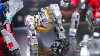 HASCON 2017 Transformers Power Of The Primes Coverage Voyager Deluxe amp Legion Dinobots [upl. by Hannahsohs]