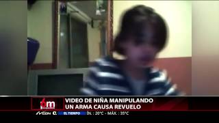 Video de niña manipulando un arma causa revuelo [upl. by Sherburne]