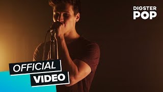 Wincent Weiss  Nur ein Herzschlag entfernt Akustik Version [upl. by Matland397]