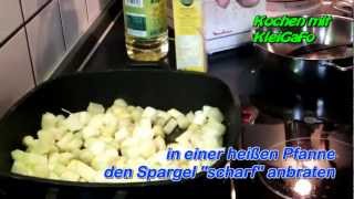 Spargel aus der Pfanne mit gebratenen Knödeln [upl. by Abehsat352]