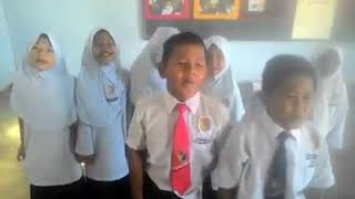 Budak Melayu nyanyikan Lagu selamat hari jadi dalam bahasa tamil [upl. by Nasus]