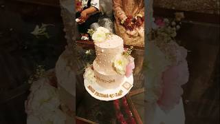 Delicious with decoration cake shortsfeedcakebakersdelightcakedecorating [upl. by Rednaxela]