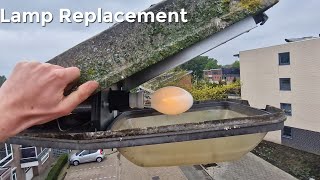 Replacing A 70W SON Lamp In A Philips SGS203 Old Streetlight [upl. by Cleve]