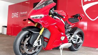 2025 Ducati Panigale V4 S – The Ultimate Superbiking Experience  Review Specs amp Price [upl. by Gratianna204]