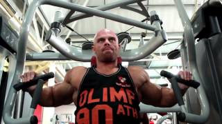 Marius Dohne  Chest workout [upl. by Reppep34]