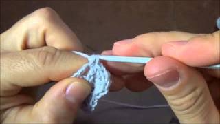 piastrella alluncinetto con fiore in rilievo tutorial parte 1 [upl. by Dinse]