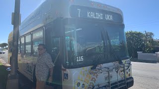 Honolulu TheBus Route 7Kahala Mall Bus 4009 [upl. by Einnahpets543]