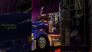 Carros lujosos vs Kenworth w900 [upl. by Taber]