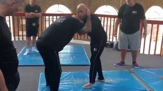 Street Defence against the Thai clinch Ricky Manetta MMA Krav Maga [upl. by Jilli950]