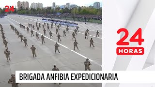 Brigada Anfibia Expedicionaria de la Armada de Chile se hizo presente en la Parada Militar [upl. by Nifares438]