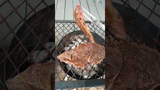 GRILLING STEAKS cooking manstuff outdoors knifestuffwedo usa [upl. by Mialliw]