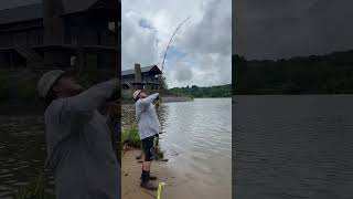 Hooked up fishing madkatz catfishing tennessee flatheadfishing bluecat bassfishing [upl. by Ama778]