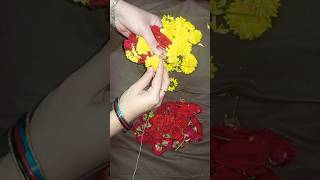 Simple and Easy way to String Chamanthi and Rose Flowers  Garland Making at HomeHow to tie flowers [upl. by Ybur909]