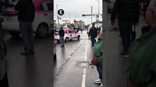 ¡De película Inicia como riña y terminan con los autos destrozados en la Guerrero [upl. by Nauq126]