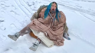 How to dye your hair blue while sledding down a hill [upl. by Hemingway]