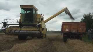 New Holland Clayson 8050 Trekkerweb [upl. by Aciretnahs471]