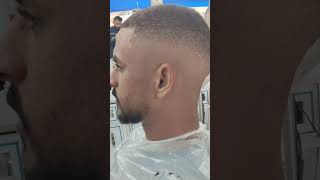 High fade tutorial barber haircut [upl. by Hevak130]