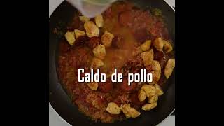 Cómo hacer delicioso ARROZ ROJO con chorizo y pollo  Recetas de guisados caseros  Cocina Vital [upl. by Ayotl940]