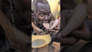 So Delicious‼️its breakfast 🔥😋 Enjoy Oldman hadzabe tribe Hunts Lifestyle [upl. by Nylaehs]