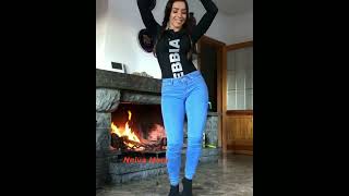 Dance Neiva Mara  soyneiva  playneiva  neivaone instagram jeans videos [upl. by Eirot626]