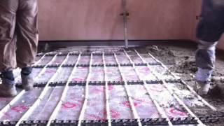 How to lay Traditional Floor Screed [upl. by Forsta]