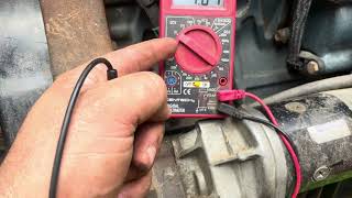 How to setup a cheap harbor freight multimeter to check voltage [upl. by Lemyt]