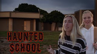 MEDIUM INVESTIGATES AN ABANDONED HAUNTED SCHOOL WE GOT CHASED OUT SCARY [upl. by Josey174]